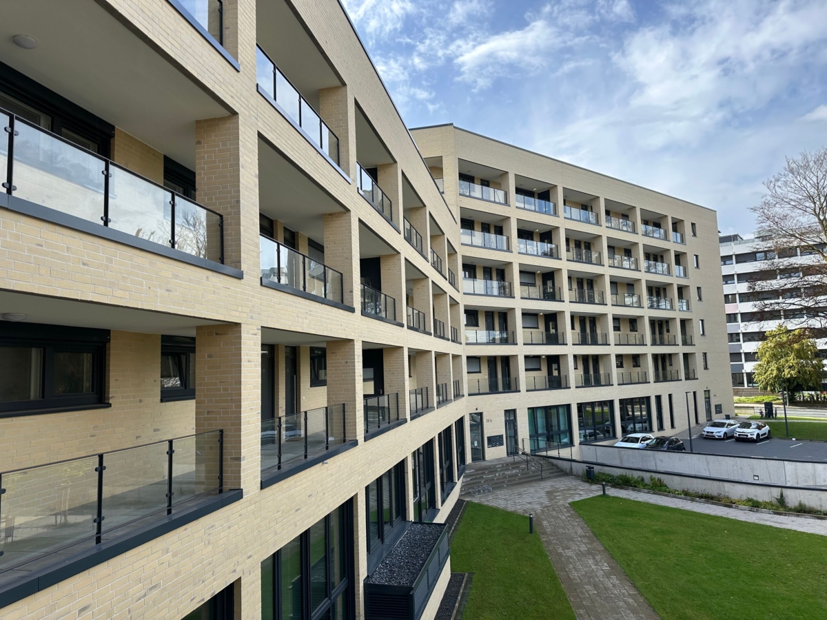 Hausansicht seitlich