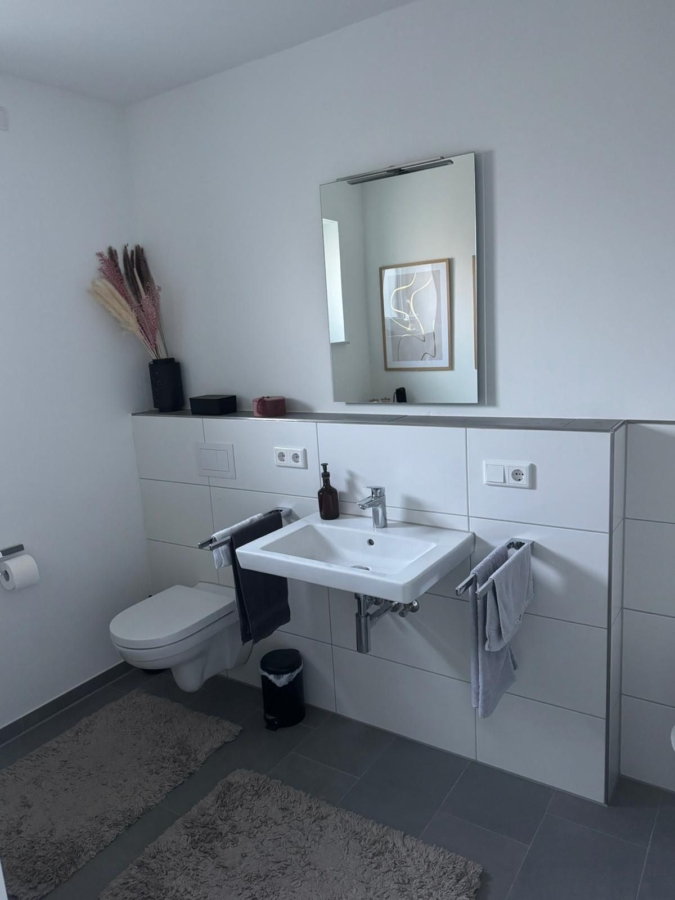 Modernes Badezimmer
