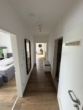 Heller Wohnungsflur - Attraktive 2-Zimmer-Wohnung mit Balkon und Kellerraum in ruhiger Lage von Ankum – ab 01.08.2026 verfügbar