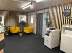 Gemütlicher Warteraum - Geräumige Lagerhalle in Bersenbrück zur Miete