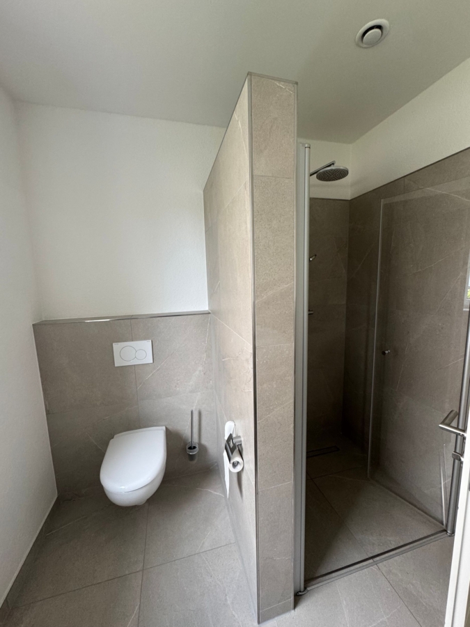 Modernes Badezimmer
