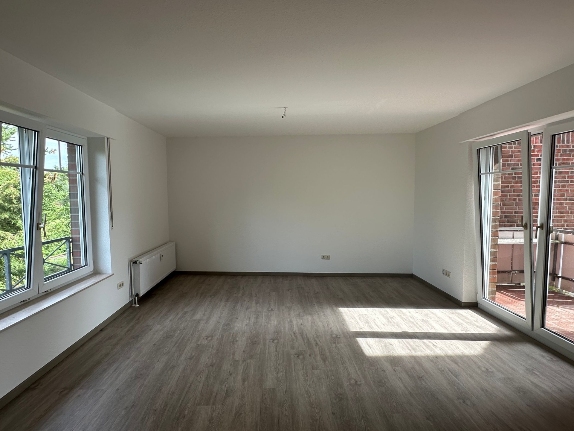 Frisch renovierte 2-Zimmer Wohnung! Wohnen in zentraler Lage von Bersenbrück 49593 Bersenbrück, Etagenwohnung