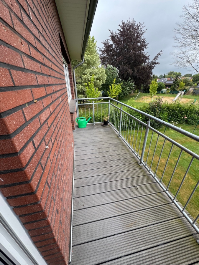 Balkon mit Gartenblick
