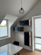 Moderne Küche mit Dachfenster