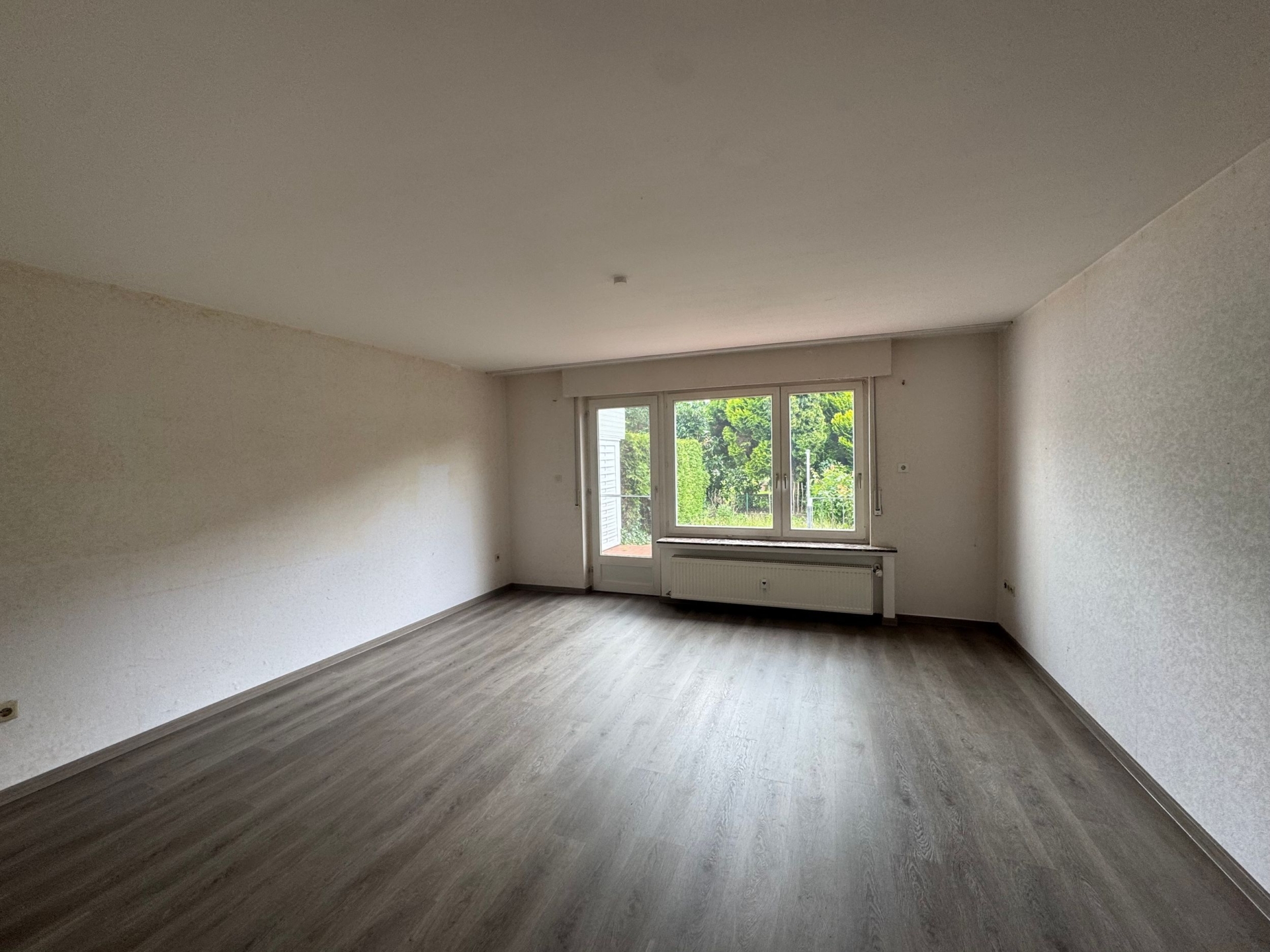 Geräumige 3-Zimmer-Wohnung auf zwei Etagen mit eigenem Garten in Wallenhorst 49134 Wallenhorst, Etagenwohnung
