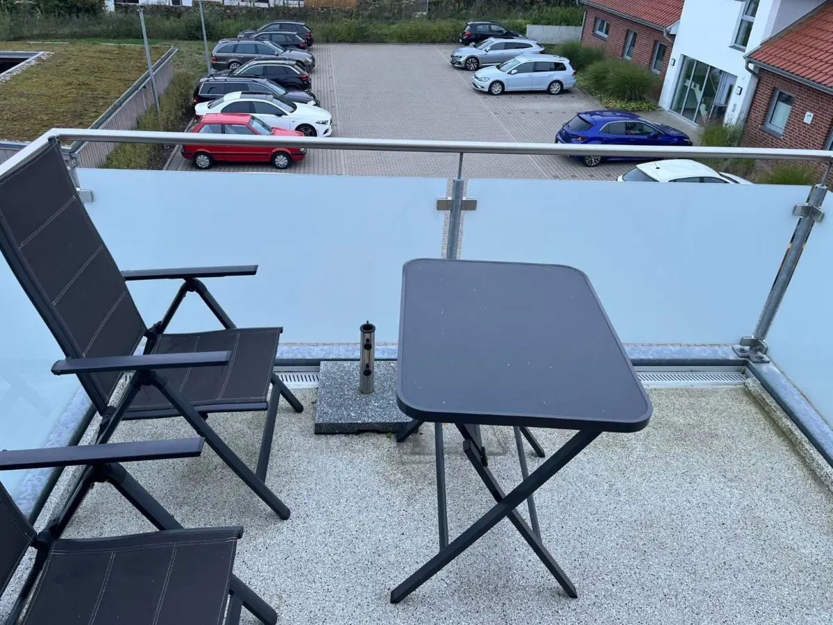 Moderner Balkon mit Ausblick
