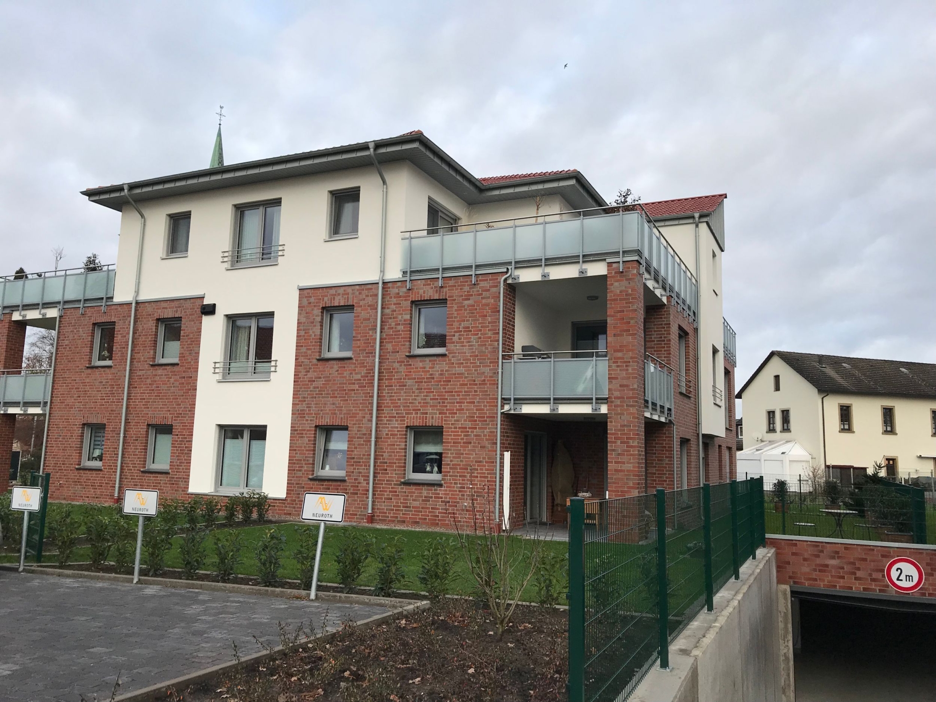 Tiefgaragenstellplatz in zentraler Lage in Wallenhorst zu vermieten 49134 Wallenhorst, Tiefgaragenstellplatz