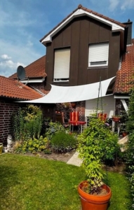 Moderne Doppelhaushälfte