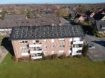 Wohngebäude mit Solarpanelen - Moderne 2-Zimmer-Erdgeschosswohnung in zentraler Lage in Fürstenau