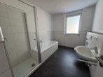 Modernes Badezimmer