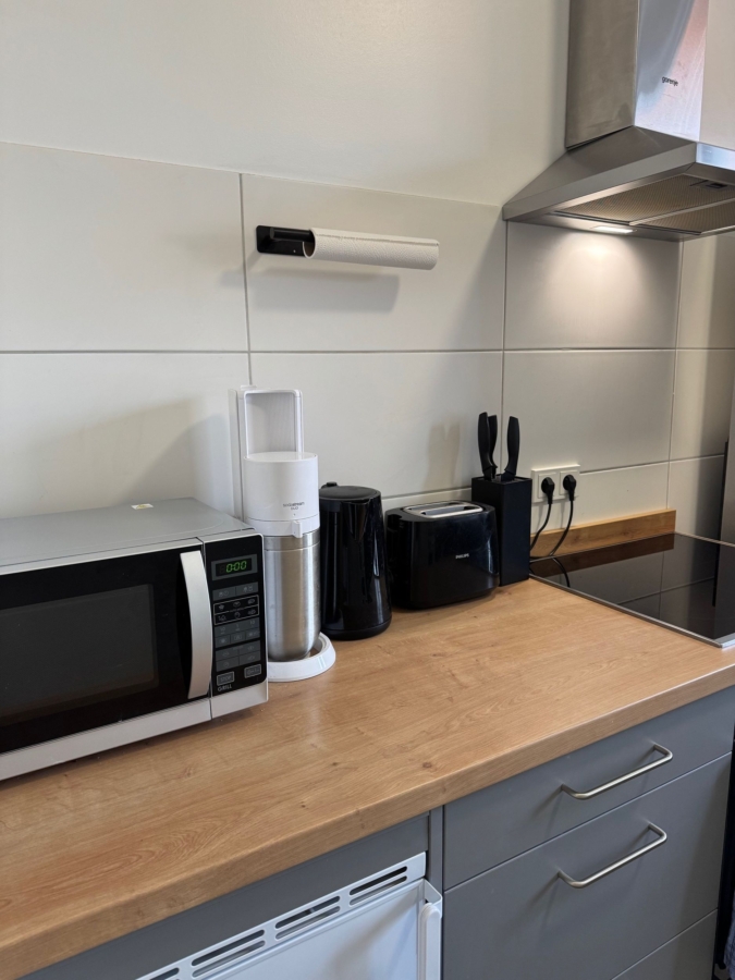 3er WG sucht neuen Mitbewohner! – möbliertes WG-Zimmer zu vermieten! - Photo 2