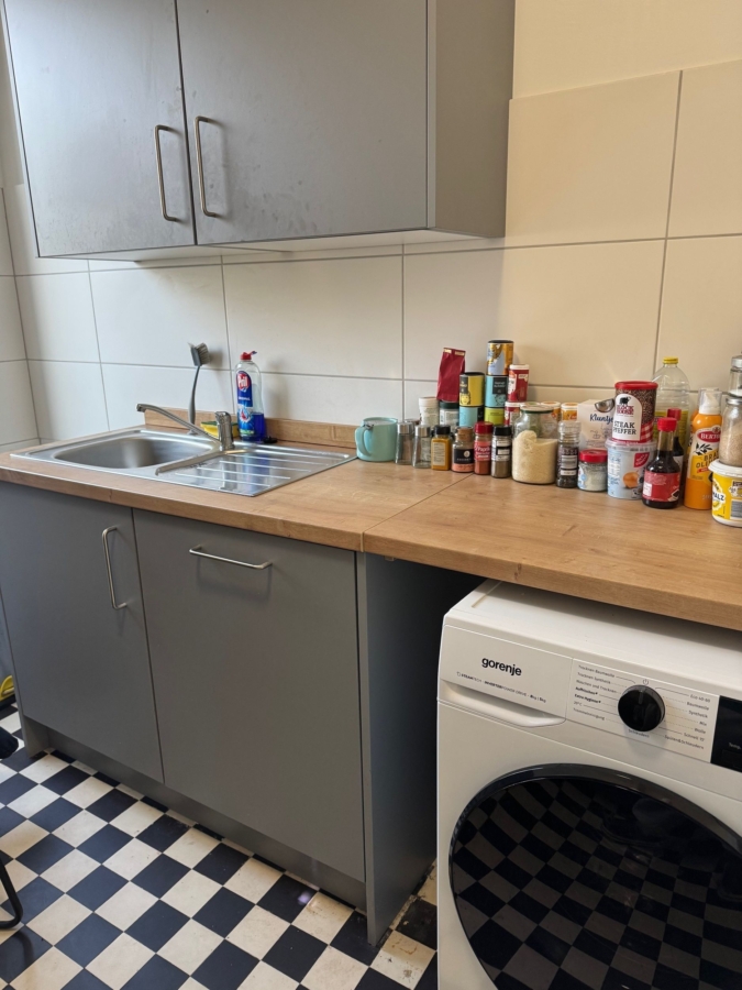 Möbliertes WG-Zimmer zu vermieten! – 3er WG sucht neuen Mitbewohner! - Foto 2