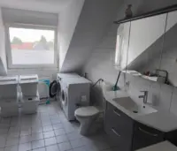 Modernes Badezimmer