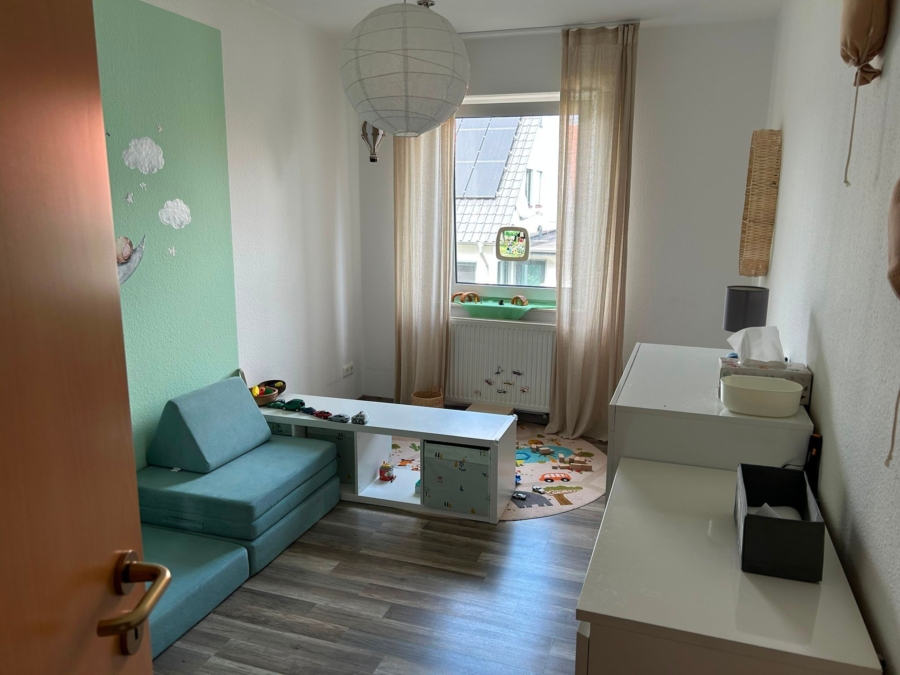Helles Kinderzimmer
