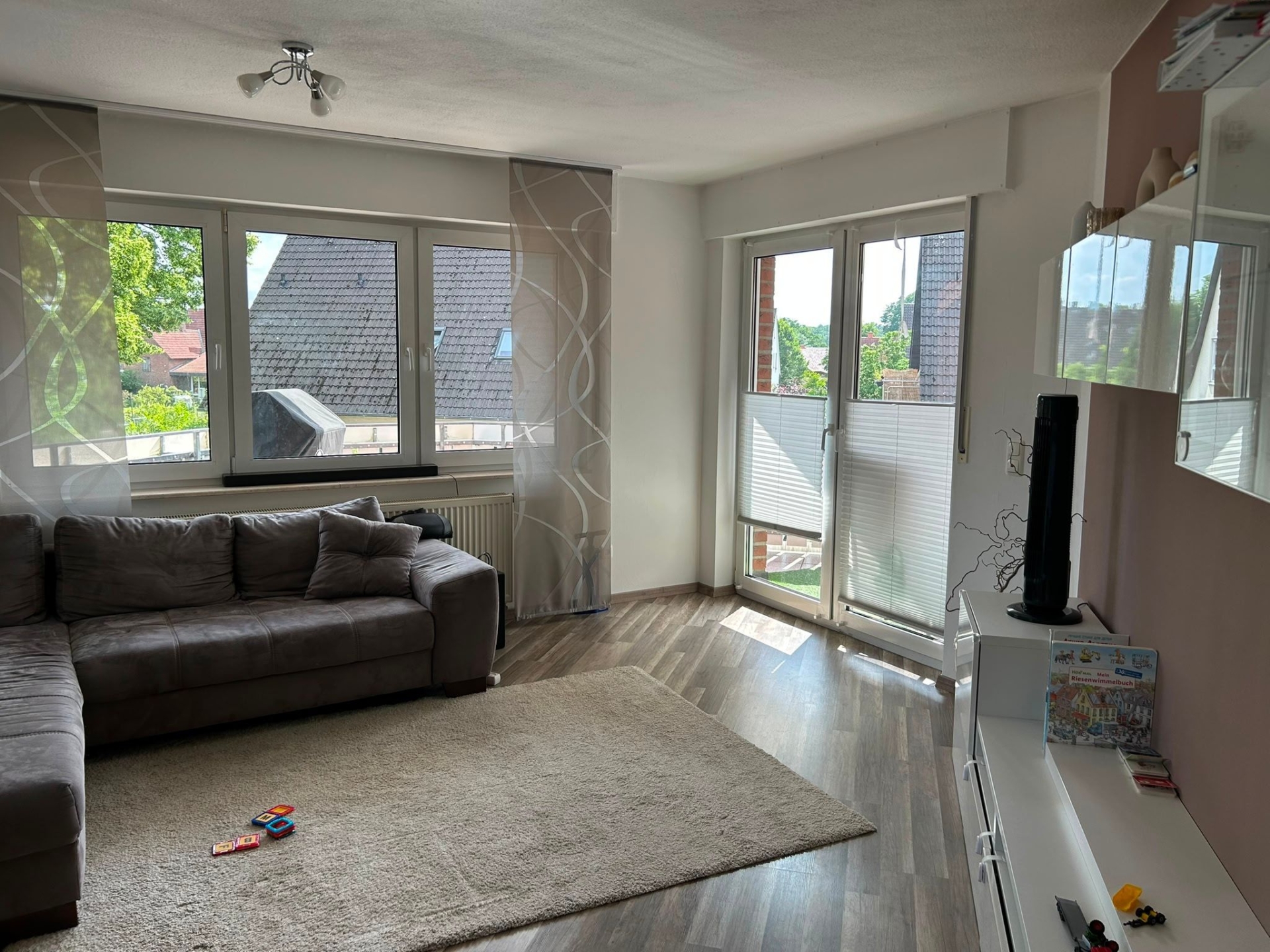 Großzügige 3-Zimmer-Wohnung mit Balkon und Tiefgarage in ruhiger Lage von Wallenhorst-Hollage! 49134 Wallenhorst Hollage, Etagenwohnung