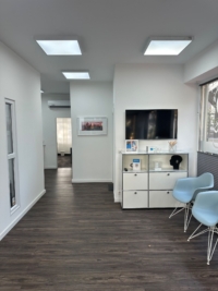 Moderne Gewerbeeinheit